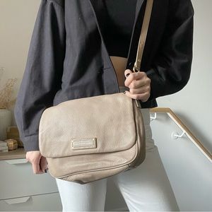 Marc by Marc Jacob beige/pink crossbody leather bag